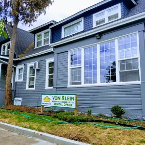 1301 Ferry Street